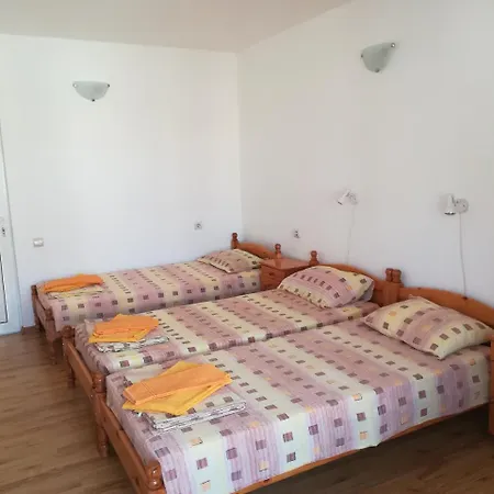 Hrisi *